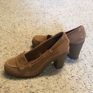 Sperry Top Sider heels - size 8